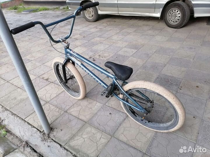 Велосипед BMW