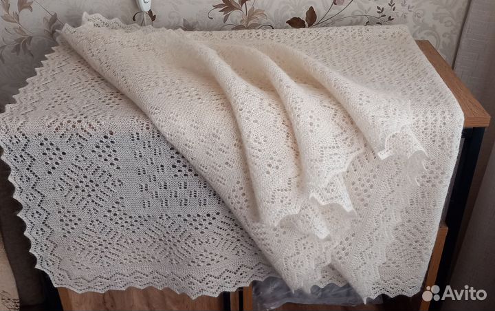 Пуховый платок новый