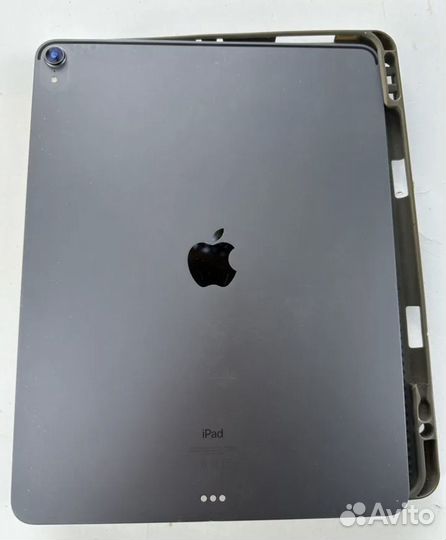 iPad pro 12.9 2018 lte