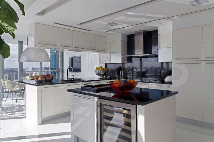 1-к. квартира, 53 м², 7/9 эт.