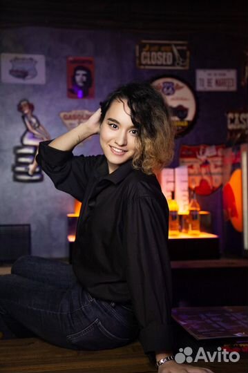 Фотограф, бармен, бариста, администратор