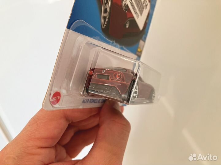 Hot Wheels Alfa Romeo 8C и 2020 Ram 1500 Rebel