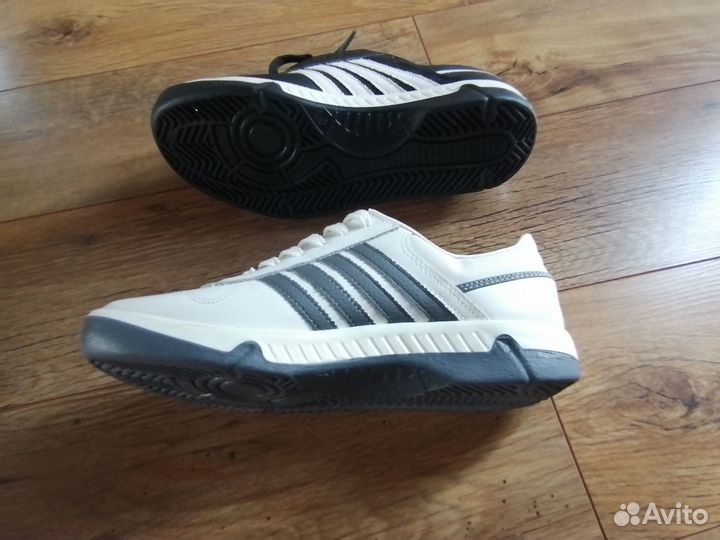 Кроссовки adidas return (литьё)