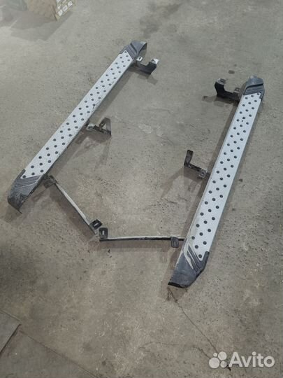 Пороги на Тойота Хайлендер