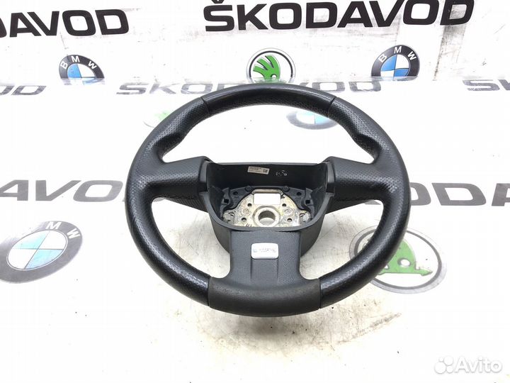 Руль Skoda Octavia Rs A5 (1Z) 2.0 ccza 2010