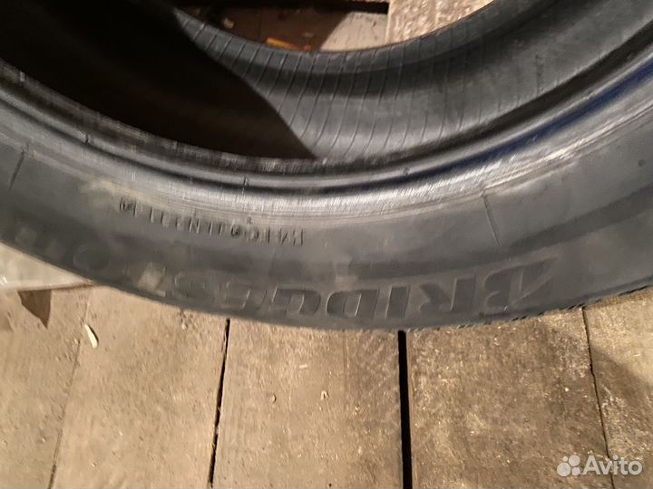 Bridgestone Sneaker 225/60 R17