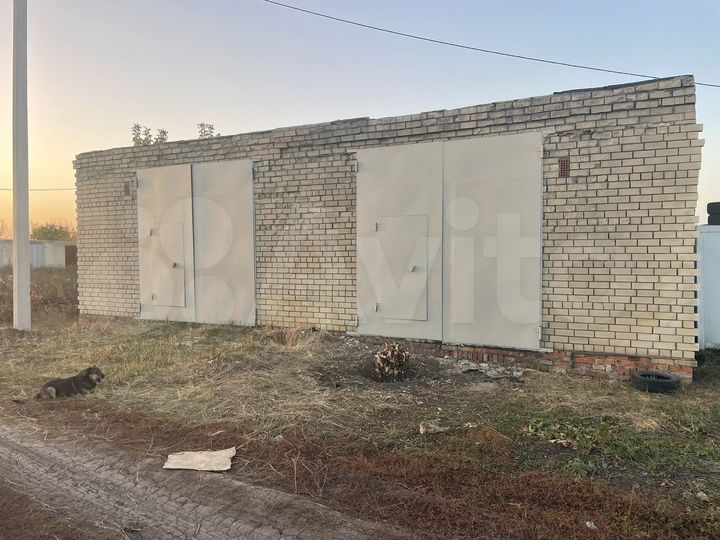 Гараж, > 30 м²