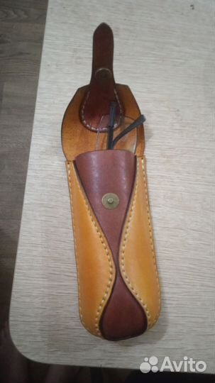 Кожаный футляр для очков