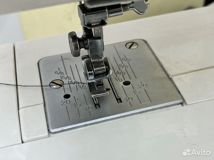 Швейная машина comfort 30