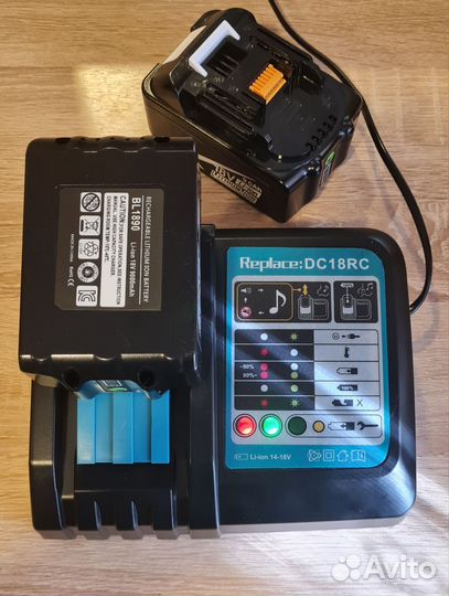 Makita аккумулятор (и/или зарядная станция)