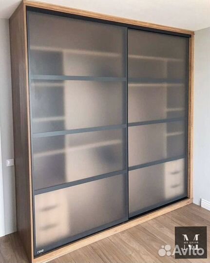 Встроенный шкаф