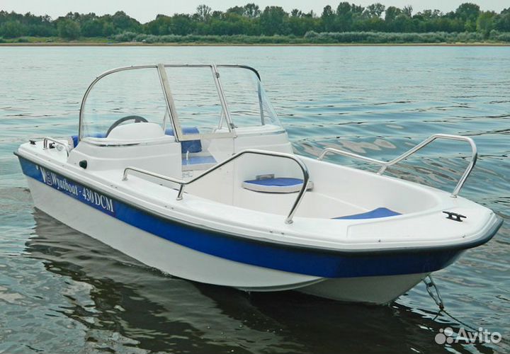 Открытый катер тримаран Wyatboat 430DCM новый
