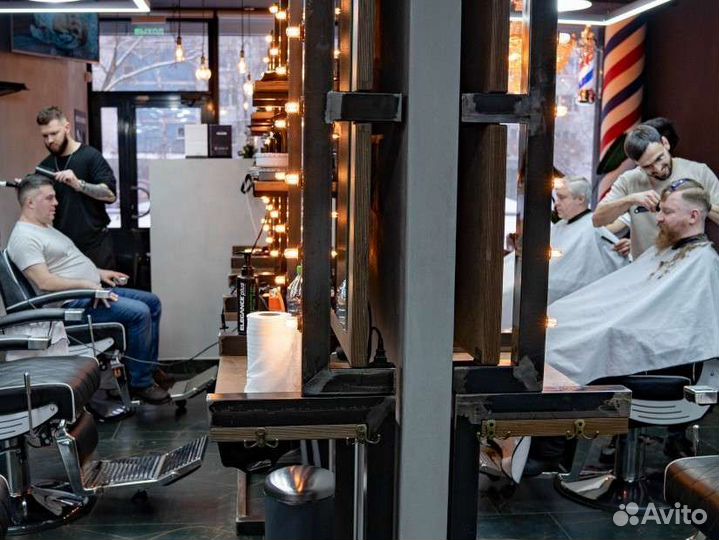 Барбер / парикмахер универсал в барбершоп Britva