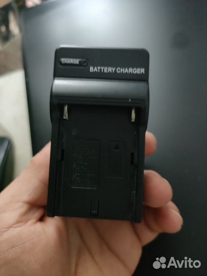 Видеосвет Viltrox VL-500T 25Вт + 3 батареи F550