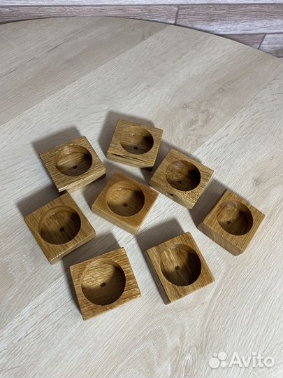 Деревянный подсвечик под чайную свечу