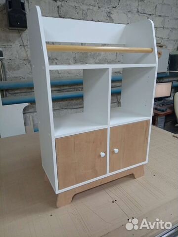 Стеллаж для игрушек и книг