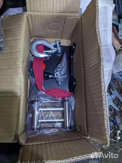 Электрическая лебедка 2000lb