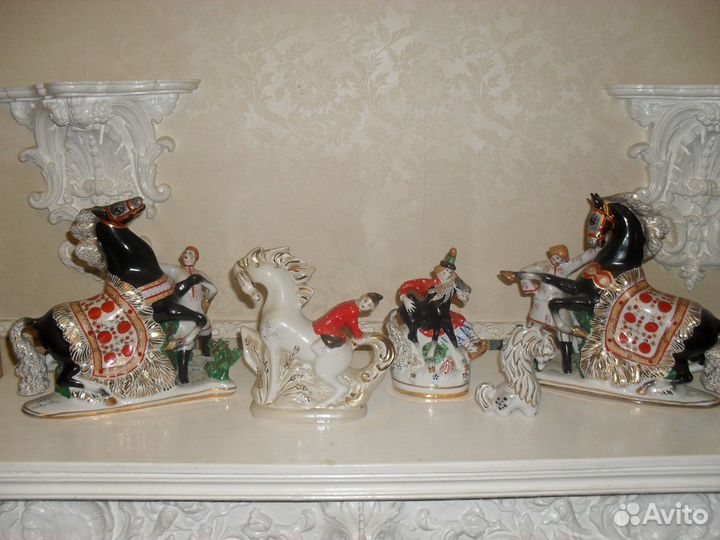 Статуэтки (оригинальный подарок или в коллекцию)