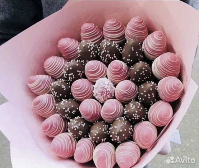 Букет из клубники в шоколаде 24/7