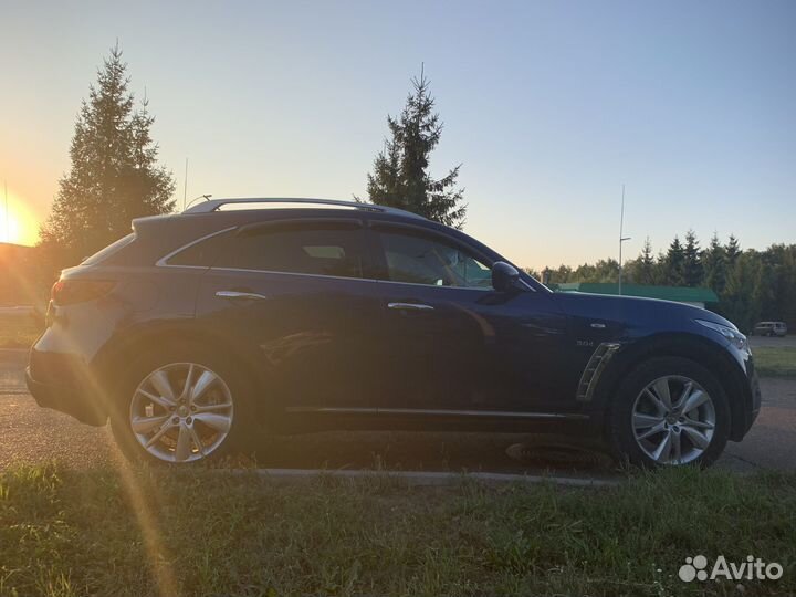 Infiniti QX70 3.0 AT, 2016, 153 000 км
