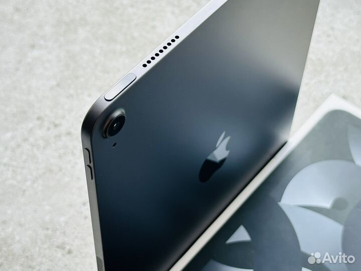 Идеальный Apple iPad Air 5 2022 M1 64Gb Серый