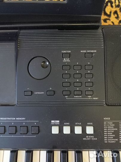 Yamaha psr-e453