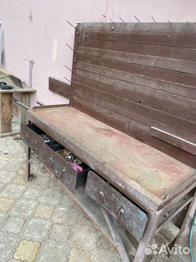 Слесарный стол