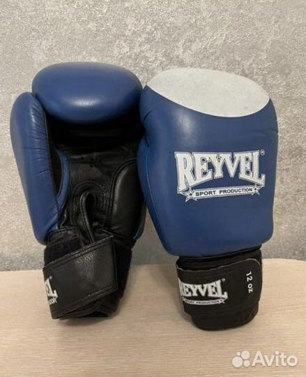 Боксерские перчатки