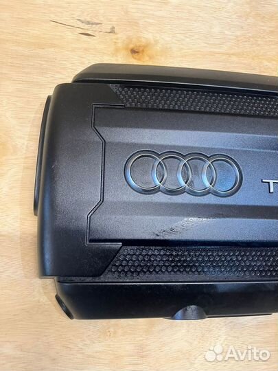 Крышка двигателя audi a3 8v 06K103925K