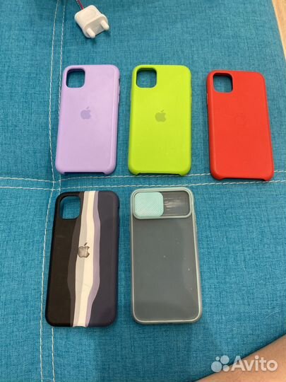Чехлы на телефон iPhone 11