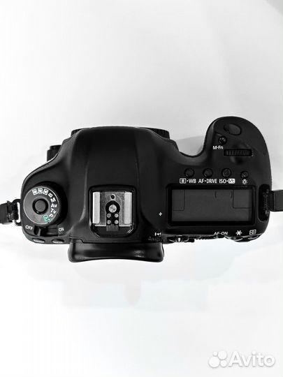 Canon 5D mark iii Body+ Canon 24-105L F4