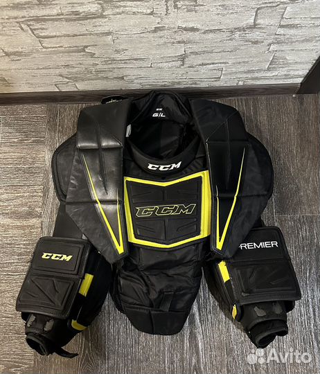 Вратарский нагрудник ccm