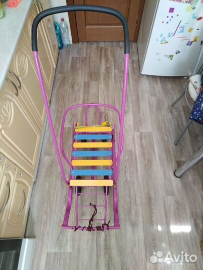 Детские санки с колесами