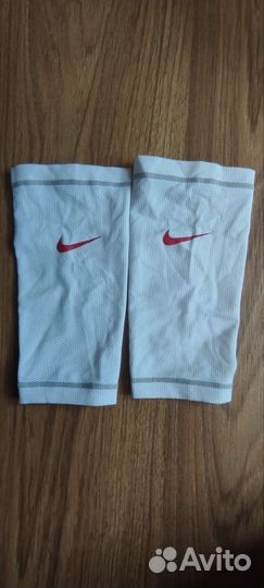 Щитки nike mercurial lite