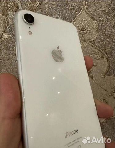 iPhone Xr, 64 ГБ