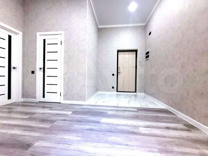 2-к. квартира, 68 м², 17/17 эт.