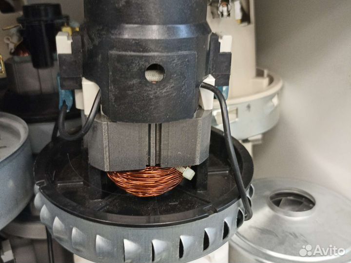 Мотор пылесоса