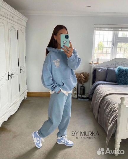 Спортивный костюм женский