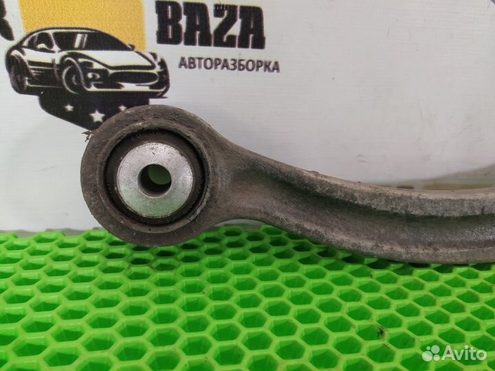 Рычаг задний верхний правый R