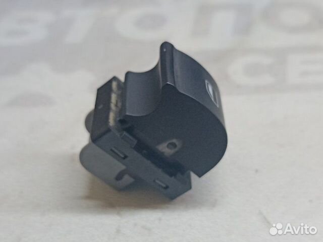 Кнопка стеклоподъемника Audi A4 B7 ALT 2006