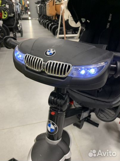 Велосипед-коляска BMW