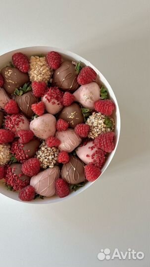 Клубника в бельгийском шоколаде