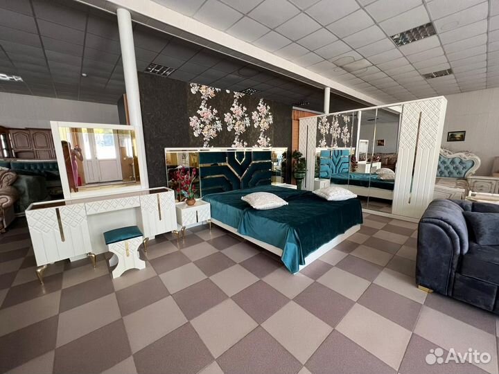 Спальный Рианна