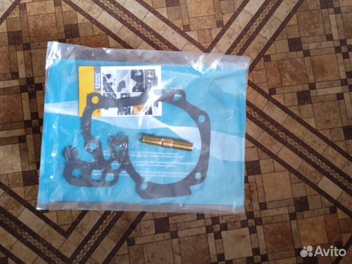 Помпа Free-Z Renault Logan