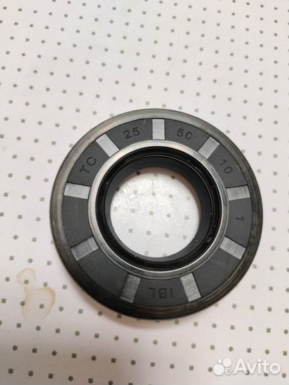 Сальник Бака стиральной машины