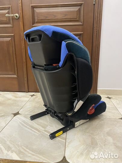 Детское автокресло Recaro monza nova