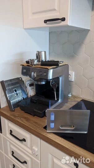 Кофеварка рожковая bork c800 б/у