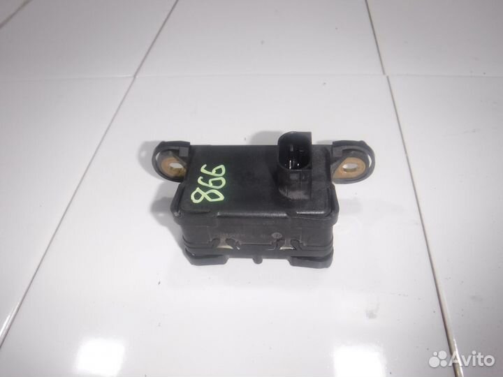 Датчик ускорения Mercedes W221 S Class