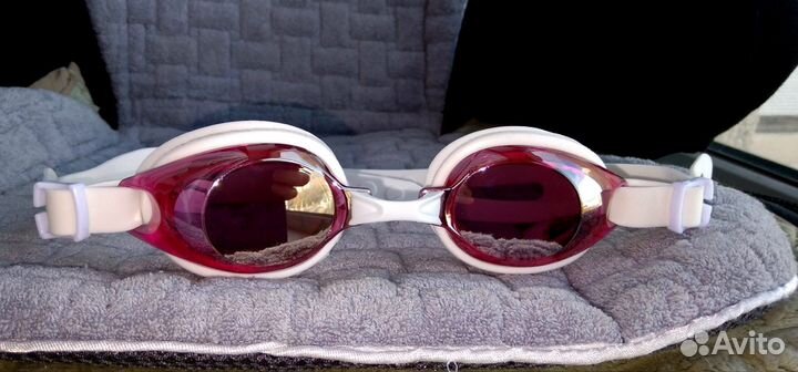 Шапочка и очки для плавания детские