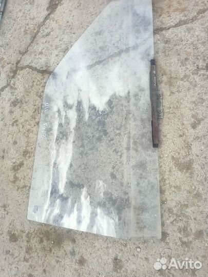 Стекло двери переднее правое Ваз 2113